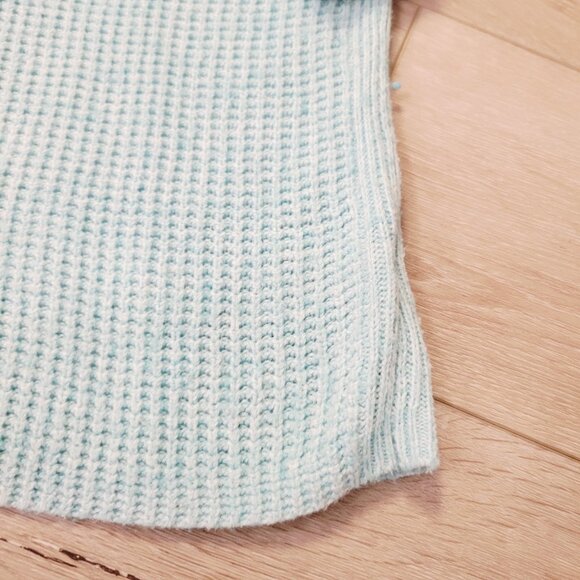 Talbots Women’s Turquoise Knit Pull Over Lightweight Sweater Size M - Picture 2 of 4